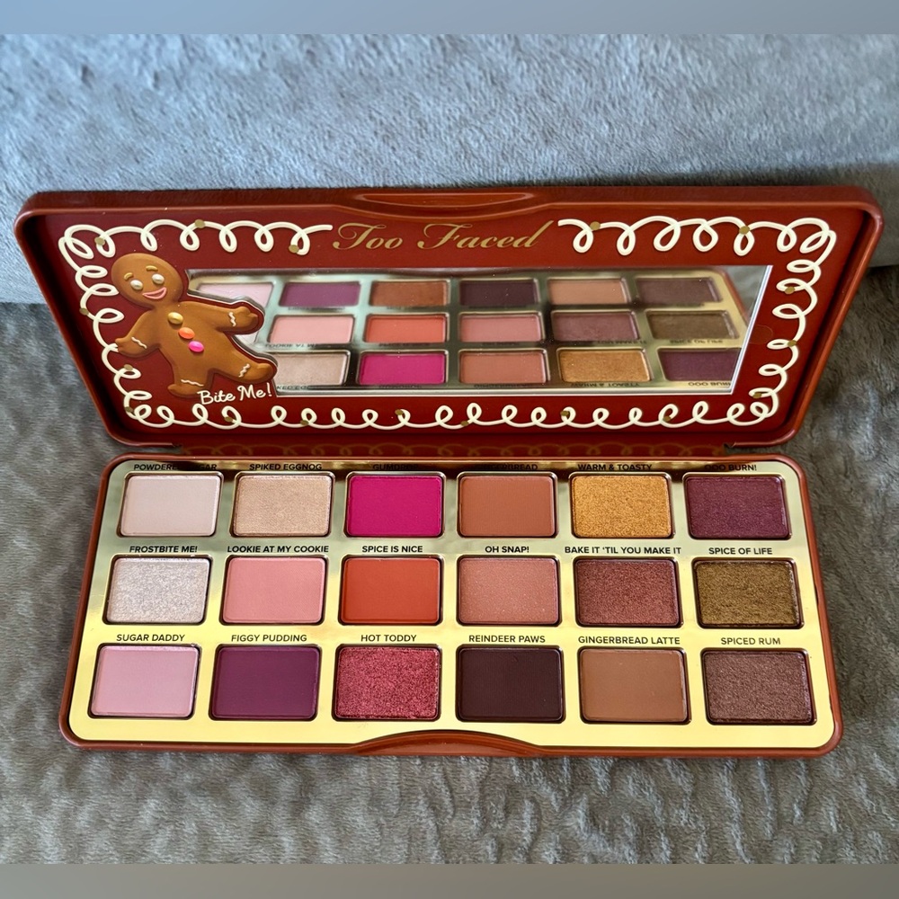 Too Faced Gingerbread Spice palette! Original packaging never used or touched.
